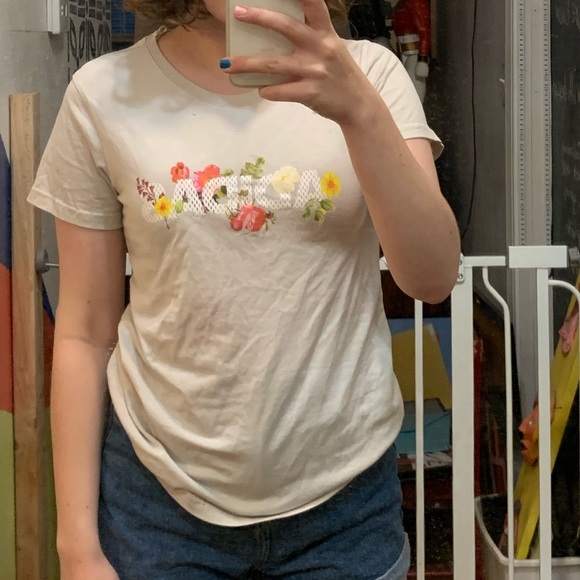 Performance tee - Picture 3 of 3